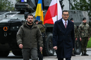 9/26 「別再侮辱波蘭人」：波蘭為何跟烏克蘭反目？波蘭真的不再送武器給烏克蘭了嗎？