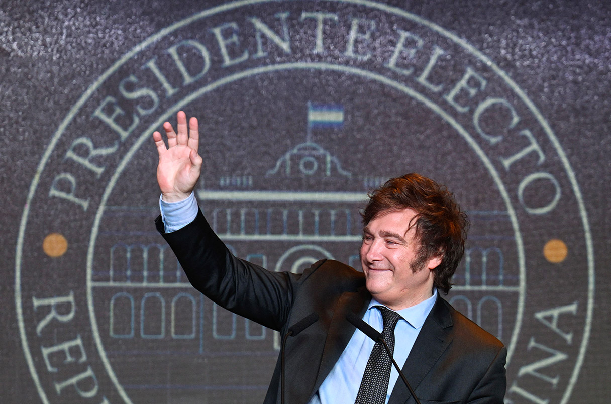11/23 史上最獵奇的國家領袖：愛犬通靈要他選總統，阿根廷新總統米雷伊是誰？
